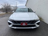 New 2025 Hyundai Elantra Limited image 2