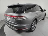 Used 2022 Lincoln Aviator Reserve image 5