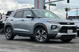 Used 2023 Chevrolet TrailBlazer LT w/ Convenience Package image 2