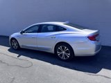 Used 2017 Buick LaCrosse Essence image 3