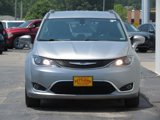 Used 2018 Chrysler Pacifica Touring-L Plus w/ Tire & Wheel Group image 2