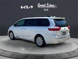 Used 2016 Toyota Sienna Limited image 4