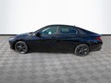 Used 2023 Hyundai Elantra SEL w/ Cargo Package image 4