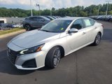 Used 2023 Nissan Altima 2.5 SV image 4