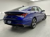 Used 2022 Hyundai Elantra Limited image 3