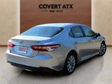 Used 2018 Toyota Camry LE image 5