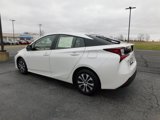 Used 2019 Toyota Prius XLE image 5