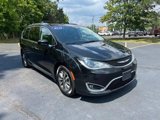 Certified 2019 Chrysler Pacifica Touring-L Plus image 4