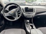 Used 2022 Chevrolet Malibu LT image 4