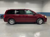 Used 2018 Dodge Grand Caravan SXT w/ Driver Convenience Group image 2