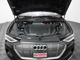 Used 2020 Audi e-tron Premium Plus image 4