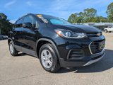 Used 2022 Chevrolet Trax LT w/ LT Convenience Package image 2