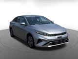 Used 2023 Kia Forte LXS image 3