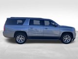 Used 2019 GMC Yukon XL SLE w/ SLE Value Package image 6