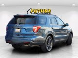 Used 2018 Ford Explorer XLT w/ Equipment Group 202A image 4