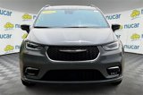 Used 2022 Chrysler Pacifica Touring-L image 2