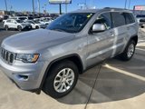 Used 2021 Jeep Grand Cherokee Laredo X image 2
