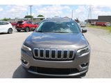 Used 2019 Jeep Cherokee Limited image 2