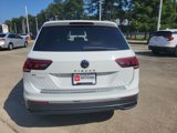 Used 2022 Volkswagen Tiguan SE image 4