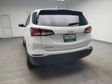 Used 2022 Chevrolet Equinox LS w/ LS Convenience Package image 6