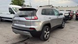 Used 2019 Jeep Cherokee Limited w/ Luxury Group image 5