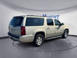 Used 2014 Chevrolet Suburban LT image 5