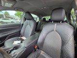 Used 2018 Toyota Camry SE image 3