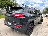 Used 2016 Jeep Cherokee Trailhawk image 4
