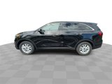 Used 2019 Kia Sorento LX image 5