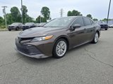 Used 2019 Toyota Camry XLE image 5