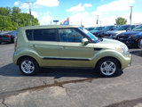 Used 2011 Kia Soul + image 2