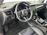 Certified 2025 Porsche Macan image 4
