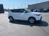 Used 2024 Kia Soul LX w/ Option Group 015 image 3