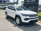Used 2022 Jeep Compass Latitude image 4