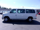 Used 2011 Ford E-350 and Econoline 350 XLT image 2