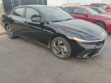 Used 2025 Hyundai Elantra Sport image 2