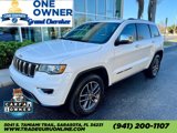 Used 2017 Jeep Grand Cherokee Limited image 3