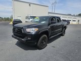 Used 2023 Toyota Tacoma SR image 3