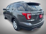 Used 2018 Ford Explorer XLT w/ Equipment Group 202A image 4