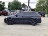 Used 2024 Volkswagen Tiguan SE R-Line image 4
