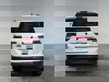 Used 2023 Volkswagen Tiguan SE image 4