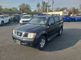Used 2007 Nissan Pathfinder SE image 2