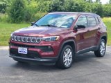 Used 2022 Jeep Compass Latitude w/ Sun and Sound Group image 3