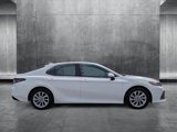 Used 2022 Toyota Camry LE image 4