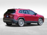 Used 2021 Jeep Cherokee Latitude Lux image 4