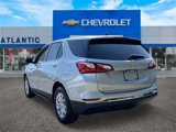 Used 2018 Chevrolet Equinox LT image 2