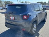 Used 2023 Jeep Renegade Latitude image 5