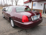 Used 2006 Lincoln Town Car Signature image 6