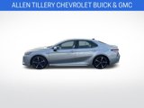 Used 2019 Toyota Camry XSE image 2