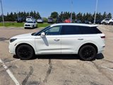 Used 2022 Lincoln Corsair Reserve w/ Equipment Group 201A image 2